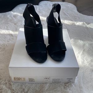 Balenciaga Tess S.Cuoio Bande Wedge Sandals in Black